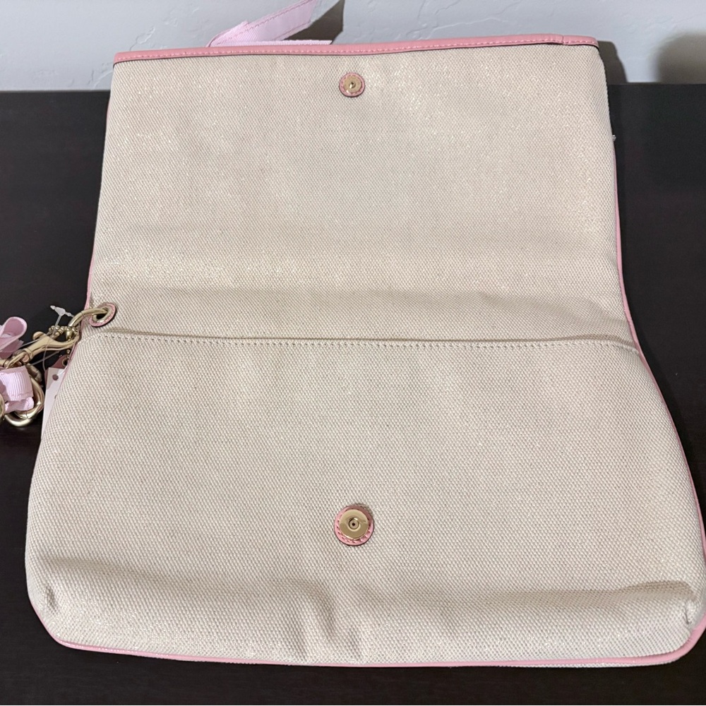 Coach Floral Chain Canvas Wristlet Y2K - Picture 8 of 12
